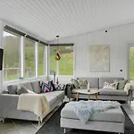 3 Bedroom Lovely In Hébergement de vacances