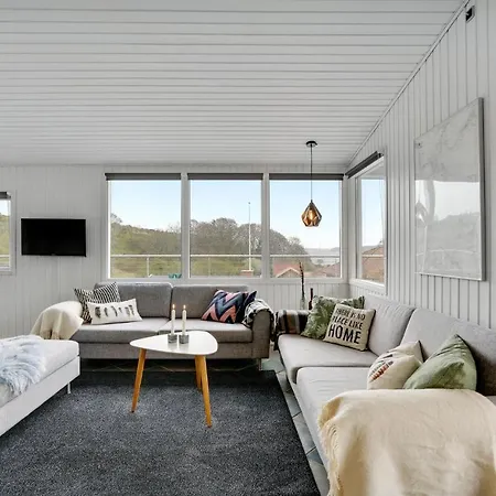 3 Bedroom Lovely In Casa vacanze *